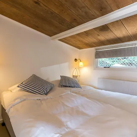 George'S Lodges Renesse-3
